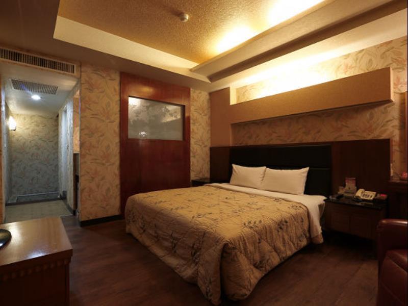 Hua Xiang Motel - Da Chang Kaohsiung Bagian luar foto